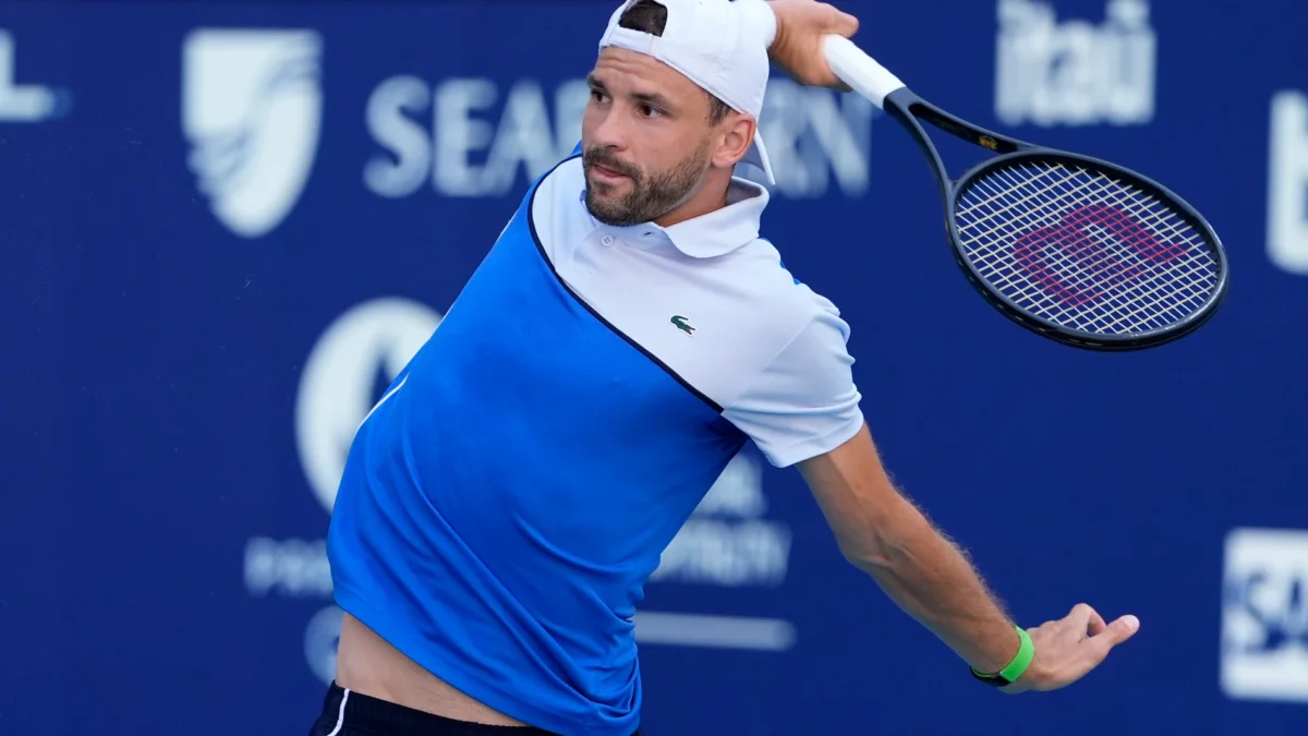 Dimitrov golpe de reves a una mano